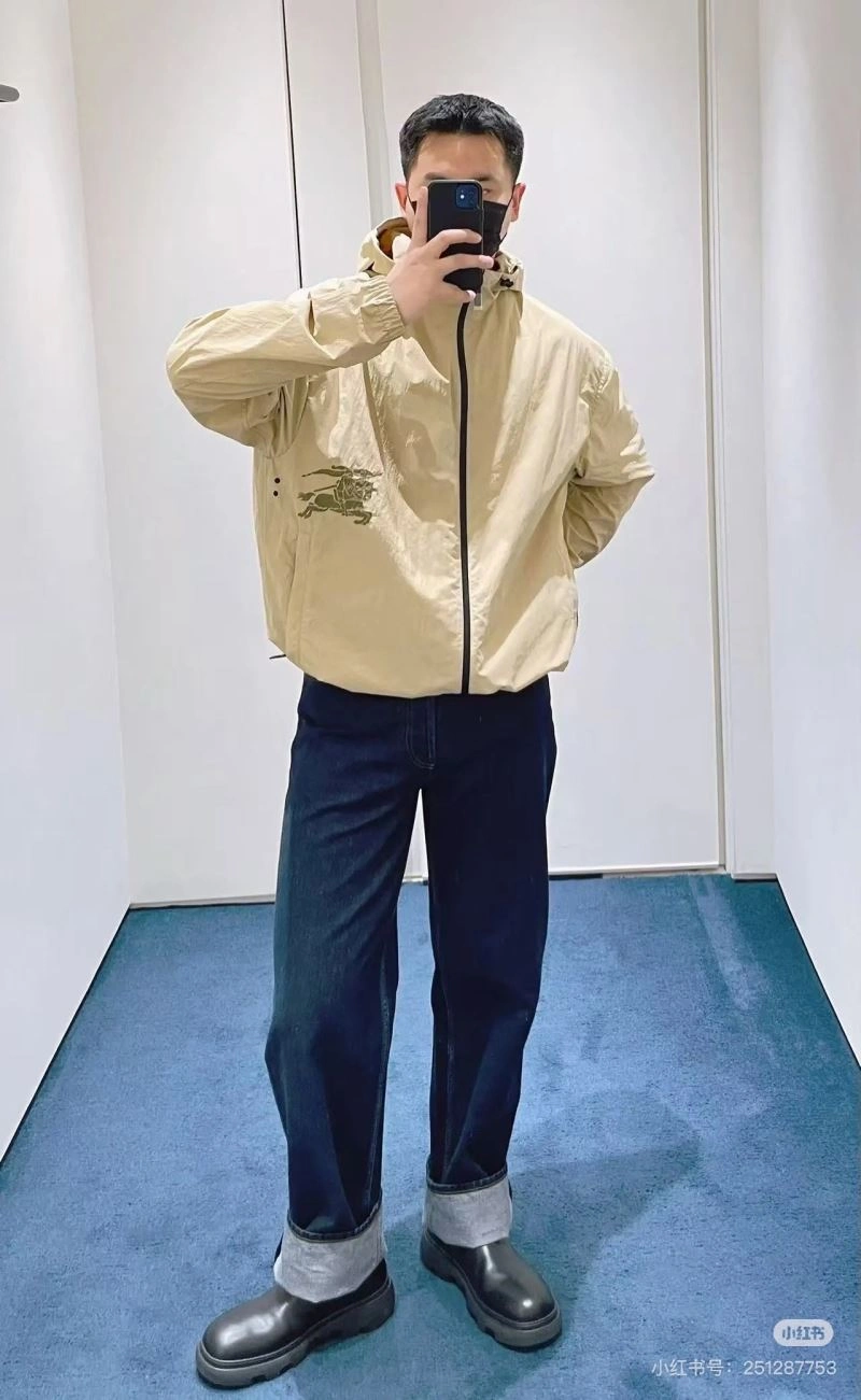 Refined Burberry Outwear 103094