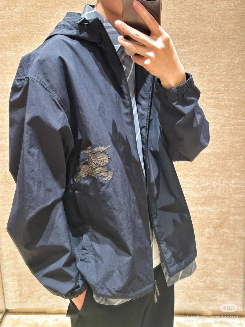 Refined Burberry Outwear 103094