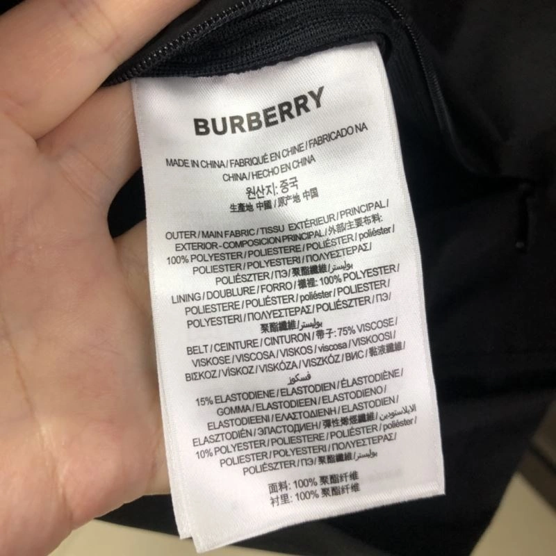 Burberry Outwear Fashionable 105592