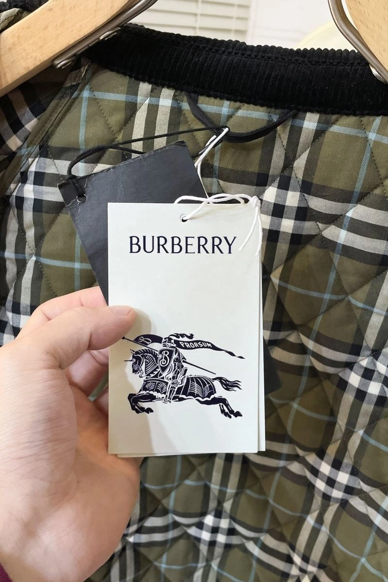 Burberry Outwear TechFriendly 105587