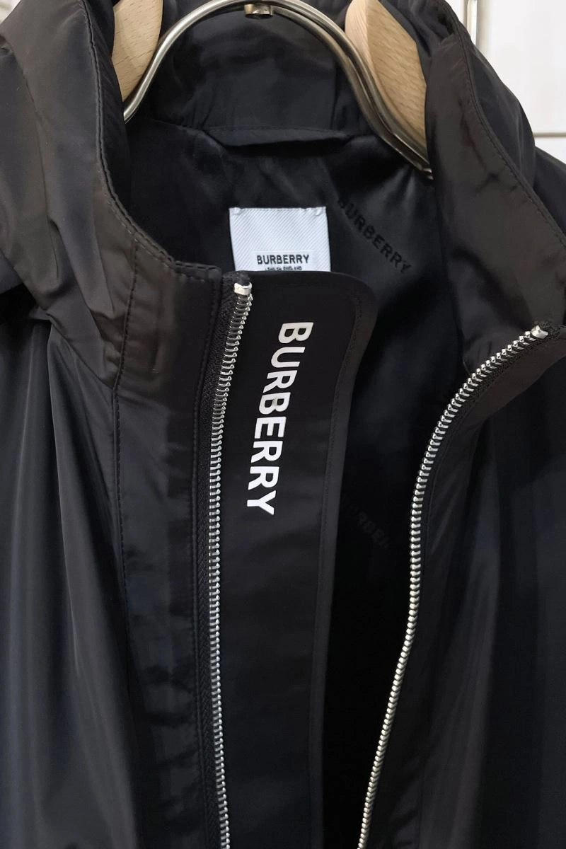 Burberry Outwear OnTrend 105581