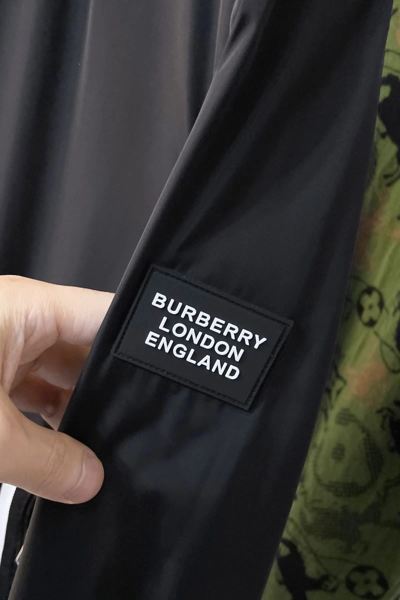 Burberry Outwear OnTrend 105581