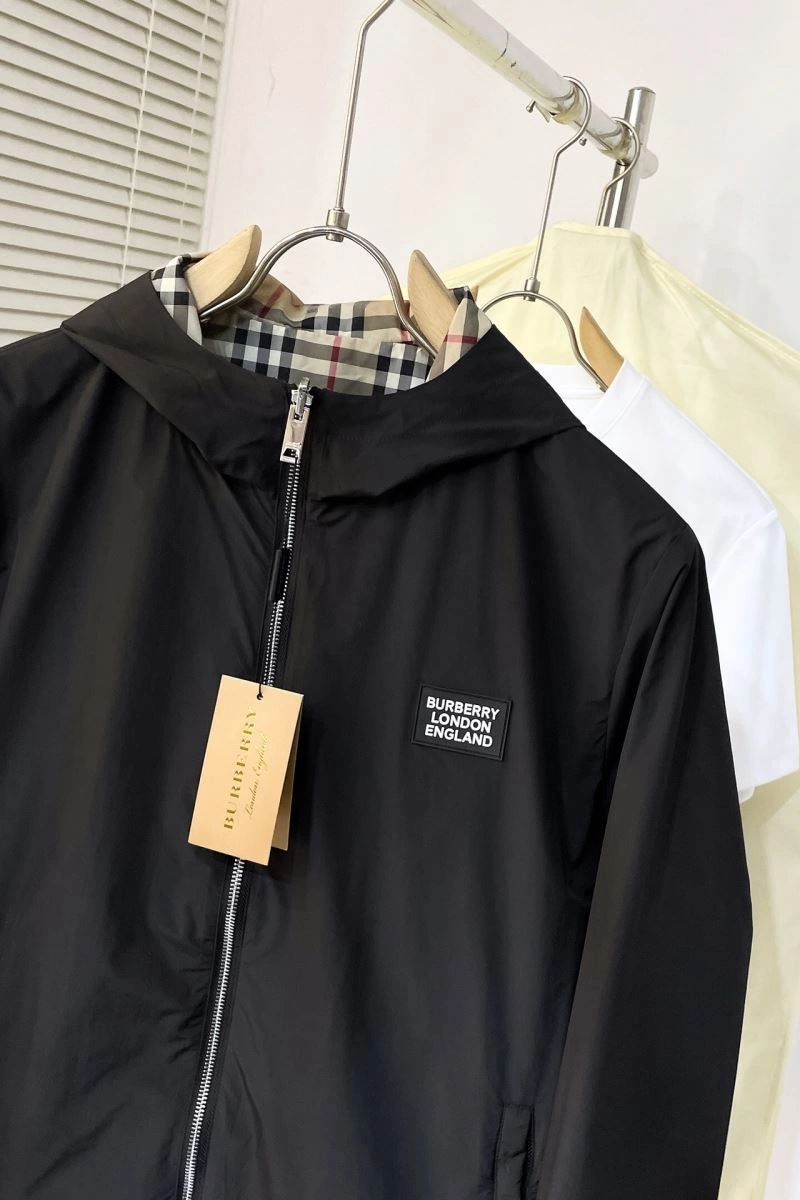 Burberry Outwear OnTrend 105577