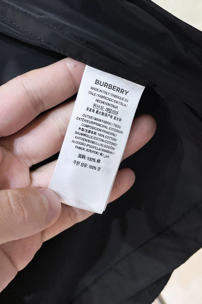 Cozy Burberry Outwear 105586