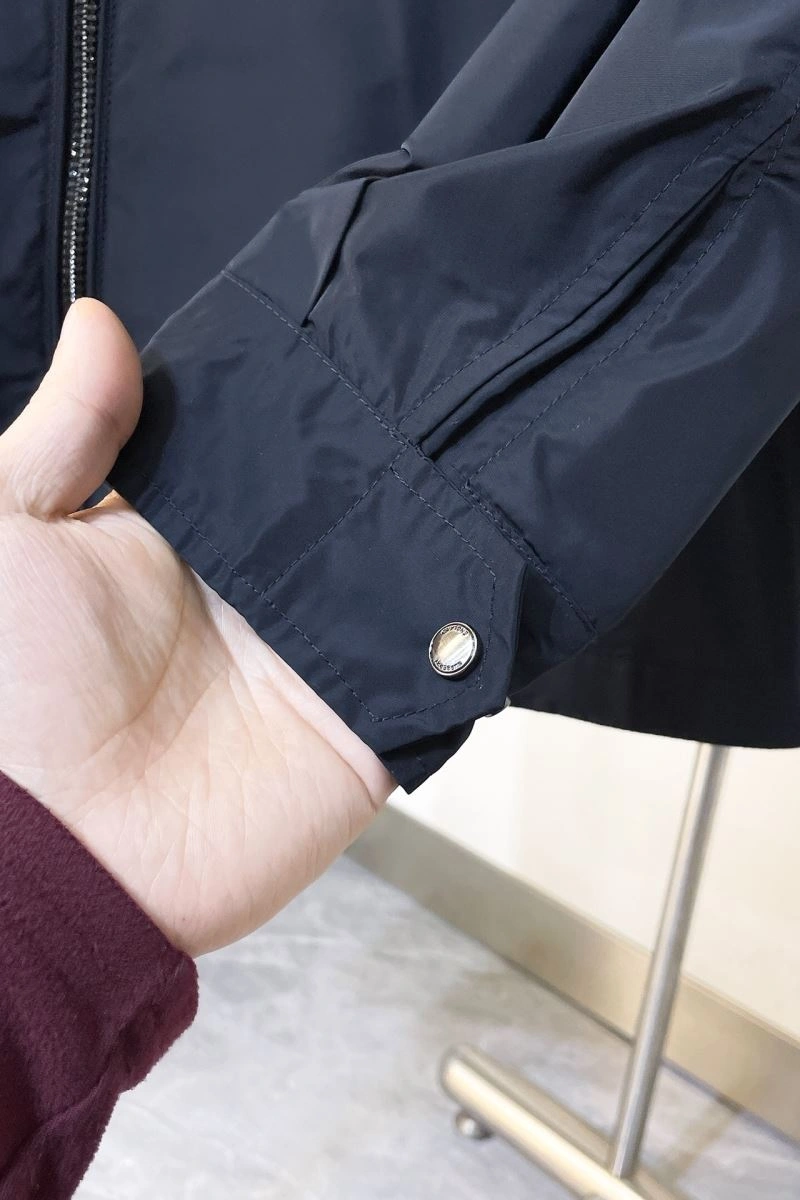 Burberry Outwear Reliable 105582