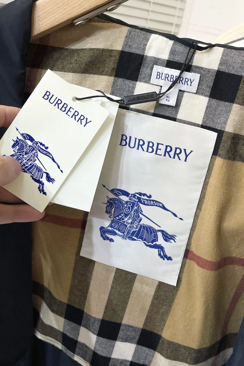 Burberry Outwear Reliable 105582