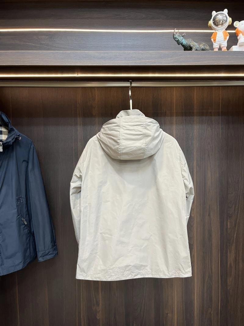 Burberry Outwear WrinkleFree 105607