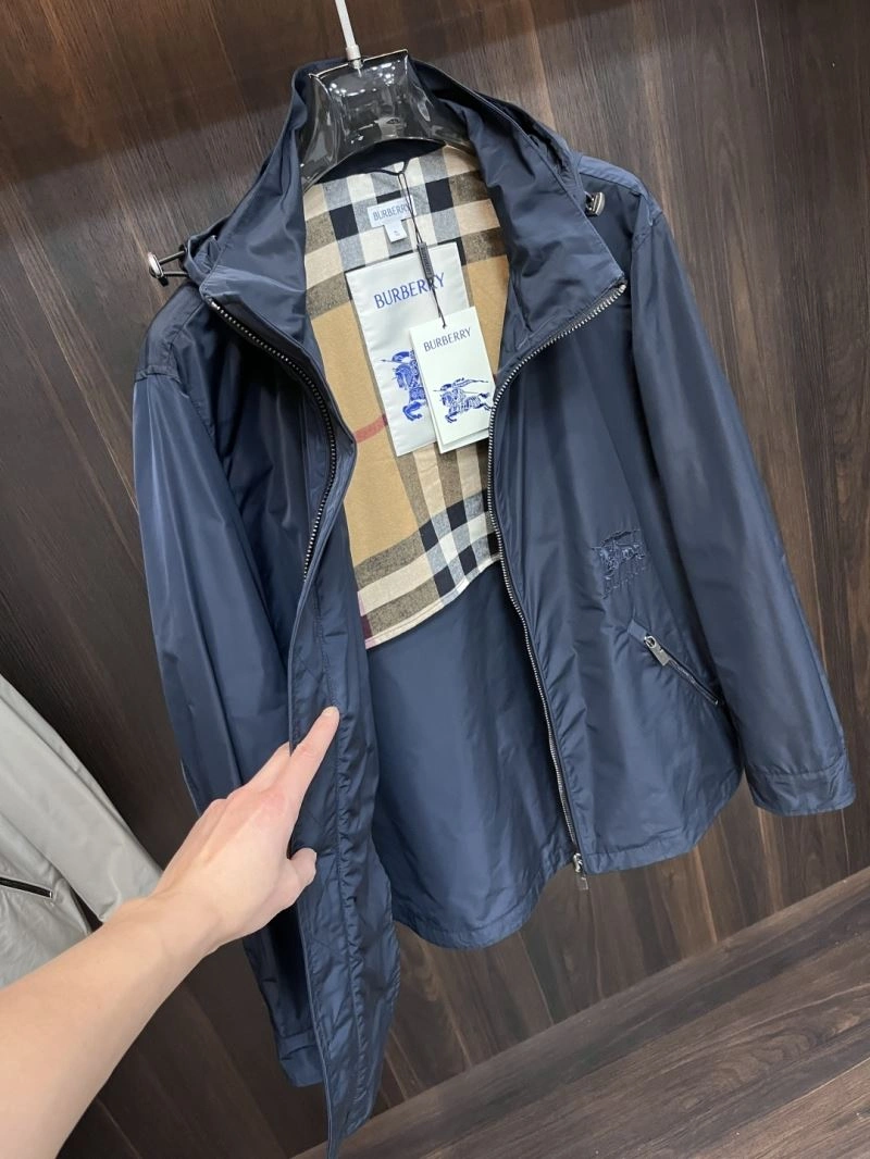 Burberry Outwear Original 105578