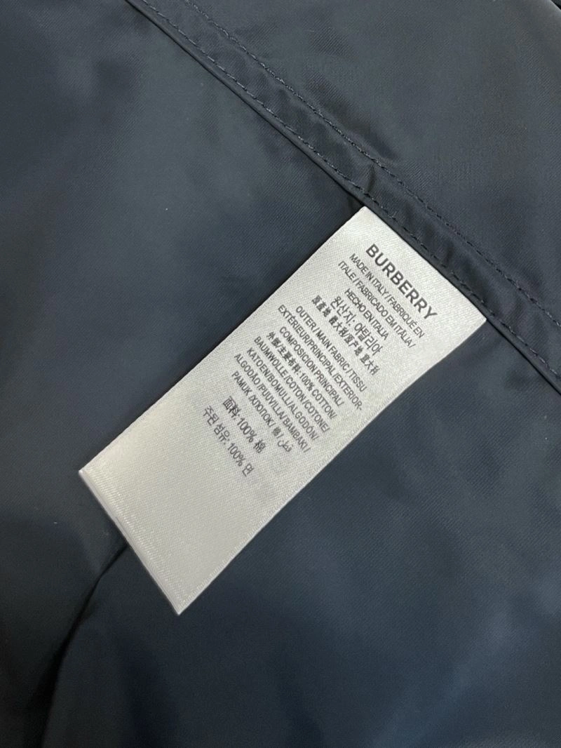 Burberry Outwear Original 105578