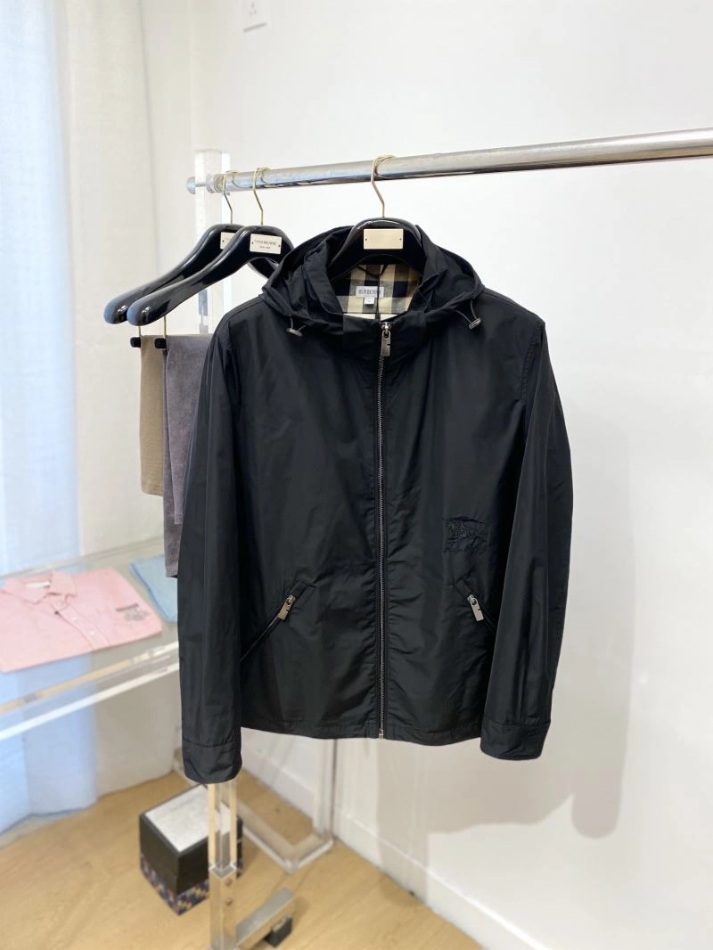 Burberry Outwear Flexible 105568