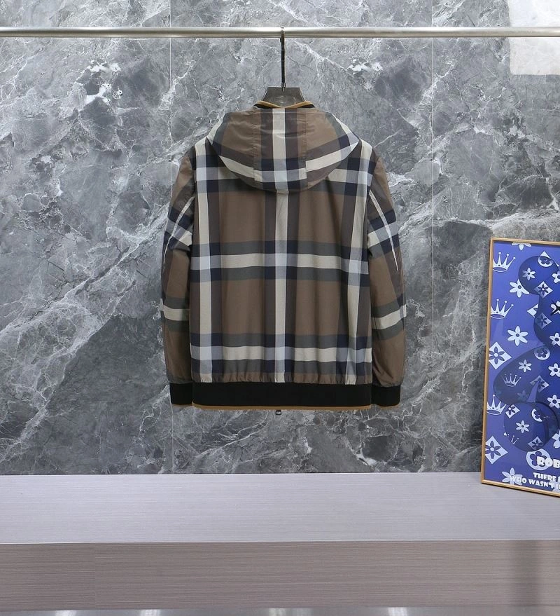 WellDesigned Burberry Outwear 105564