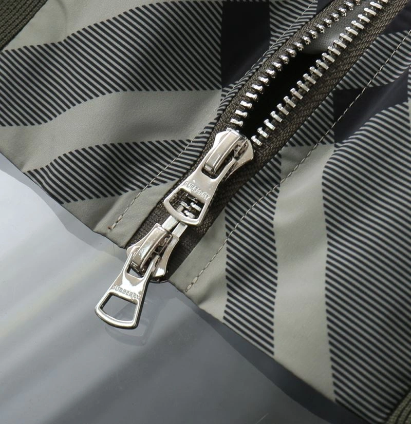 Burberry Outwear Original 105566