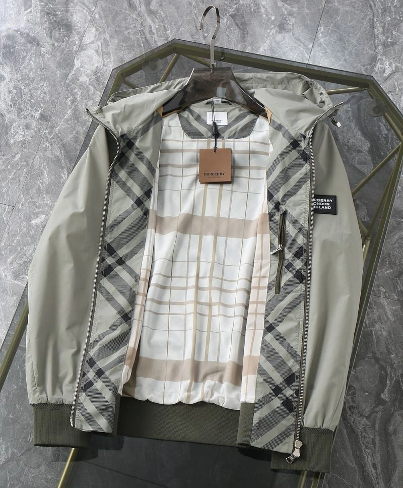 Burberry Outwear Original 105566