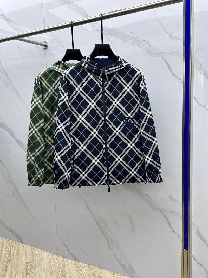 Burberry Outwear Soft 105558