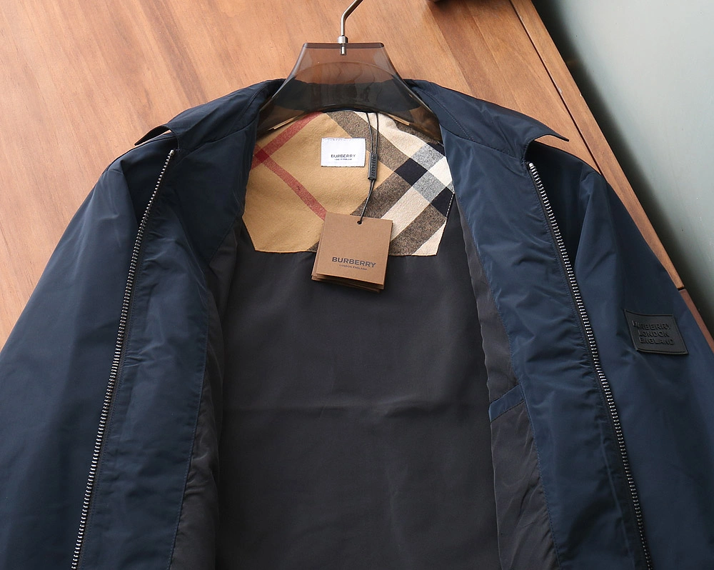 FashionForward Burberry Outwear 105590