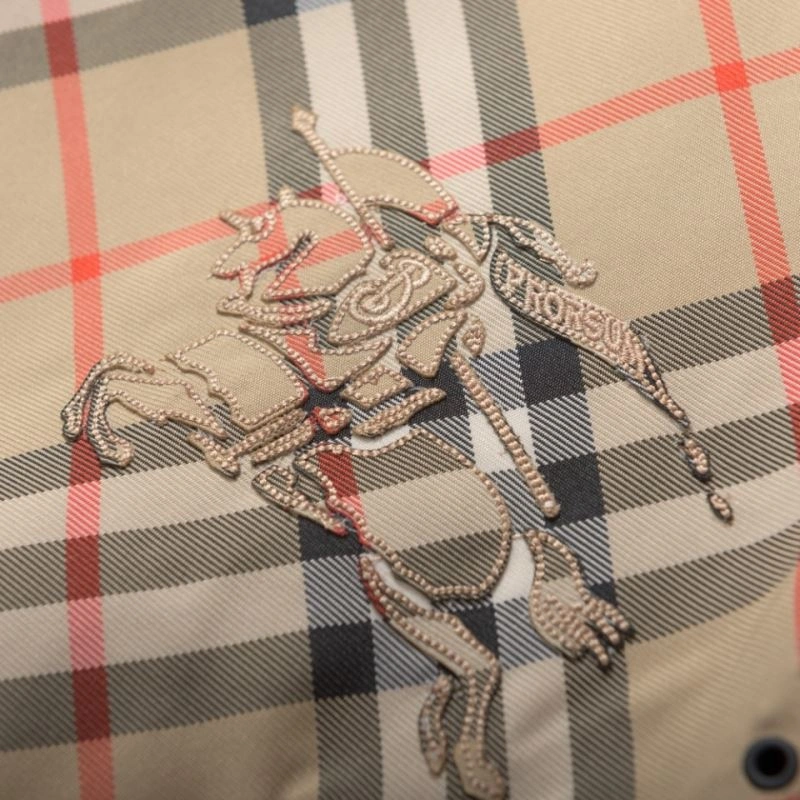 DailyWear Burberry Outwear 105540
