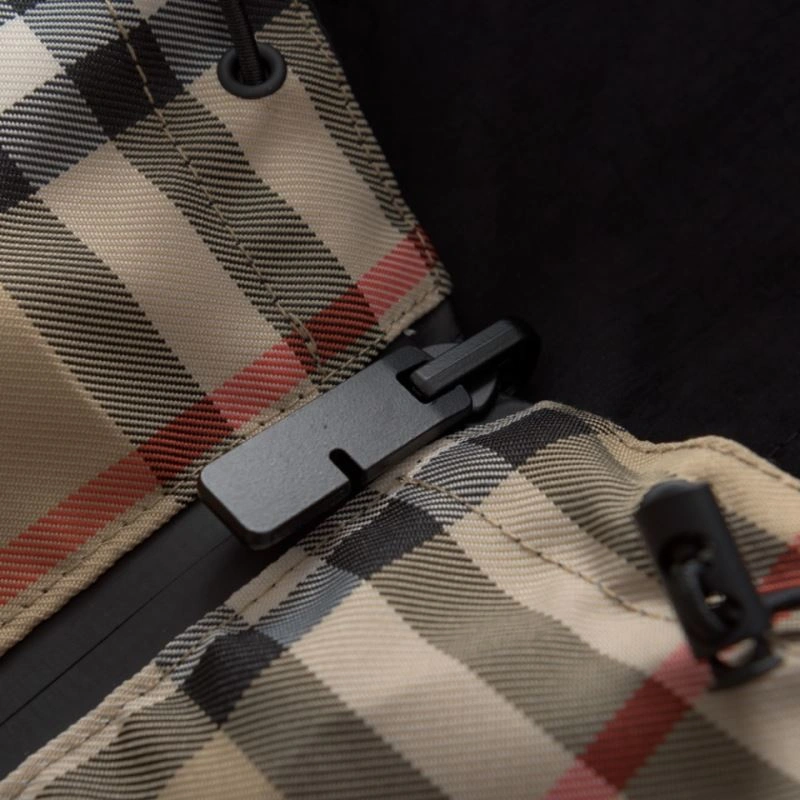 DailyWear Burberry Outwear 105540
