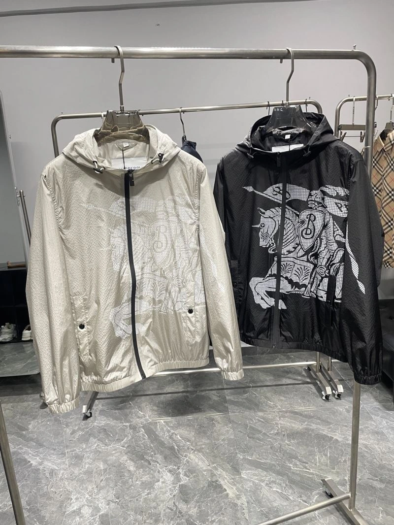 Burberry Outwear Original 105545