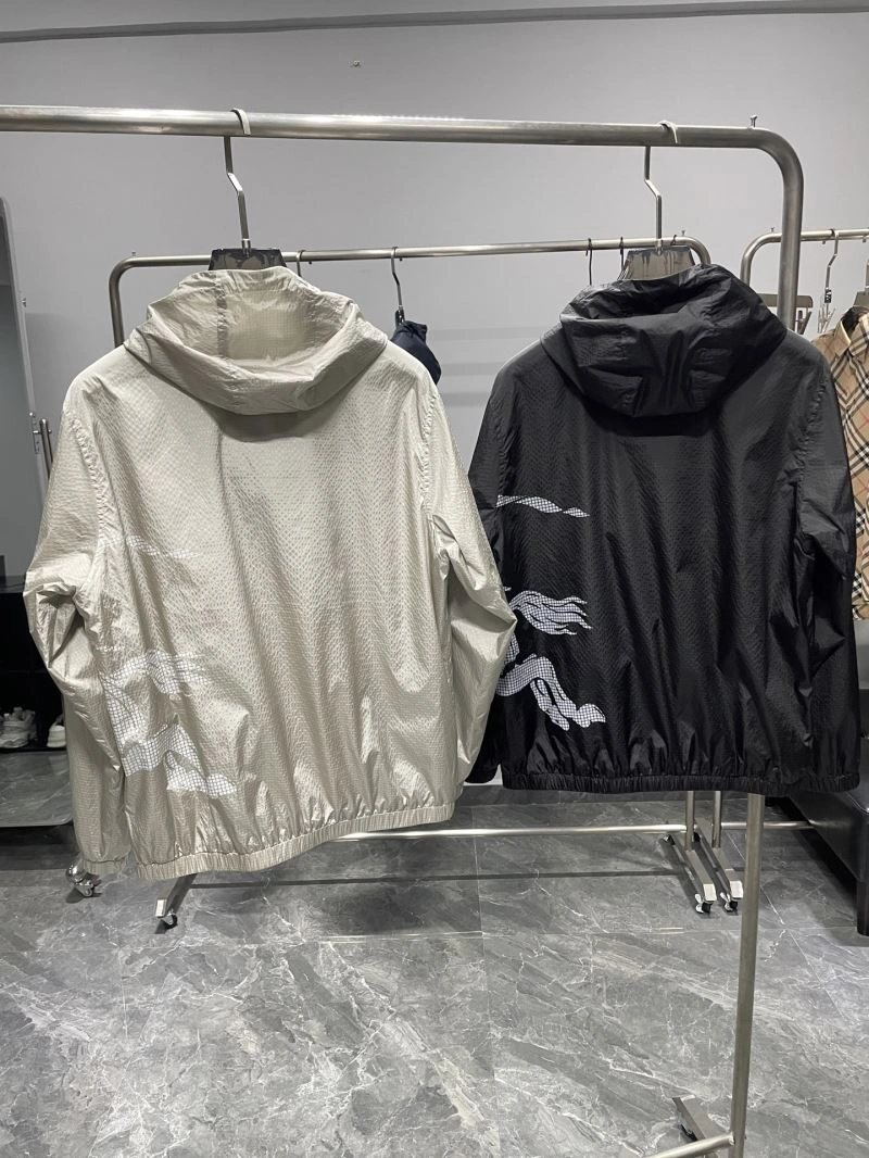 Burberry Outwear Original 105545