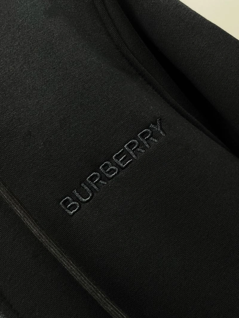 Soft Burberry Outwear 105565