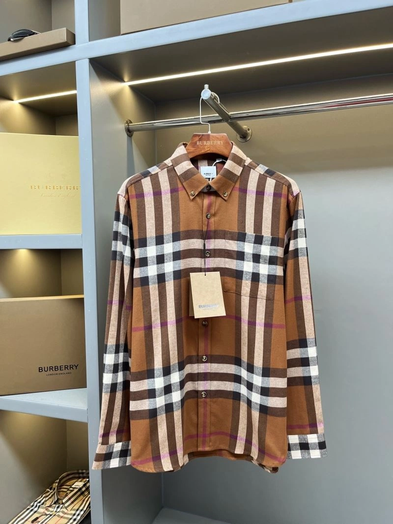 Cozy Burberry Outwear 105533