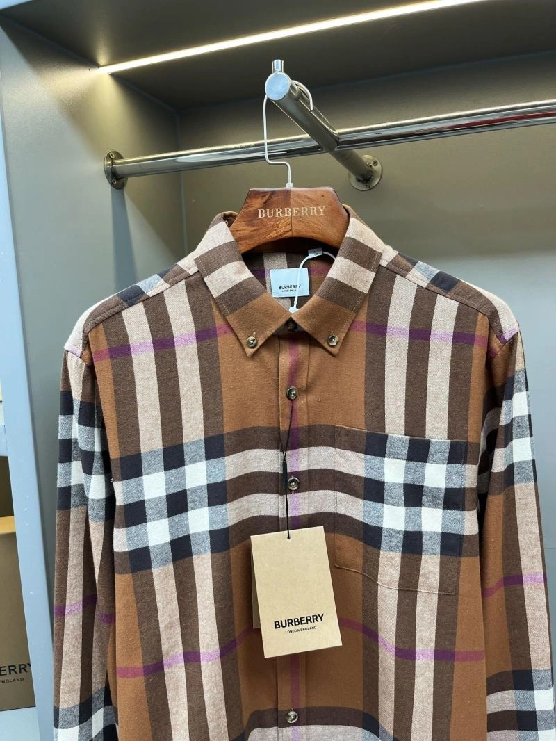 Cozy Burberry Outwear 105533