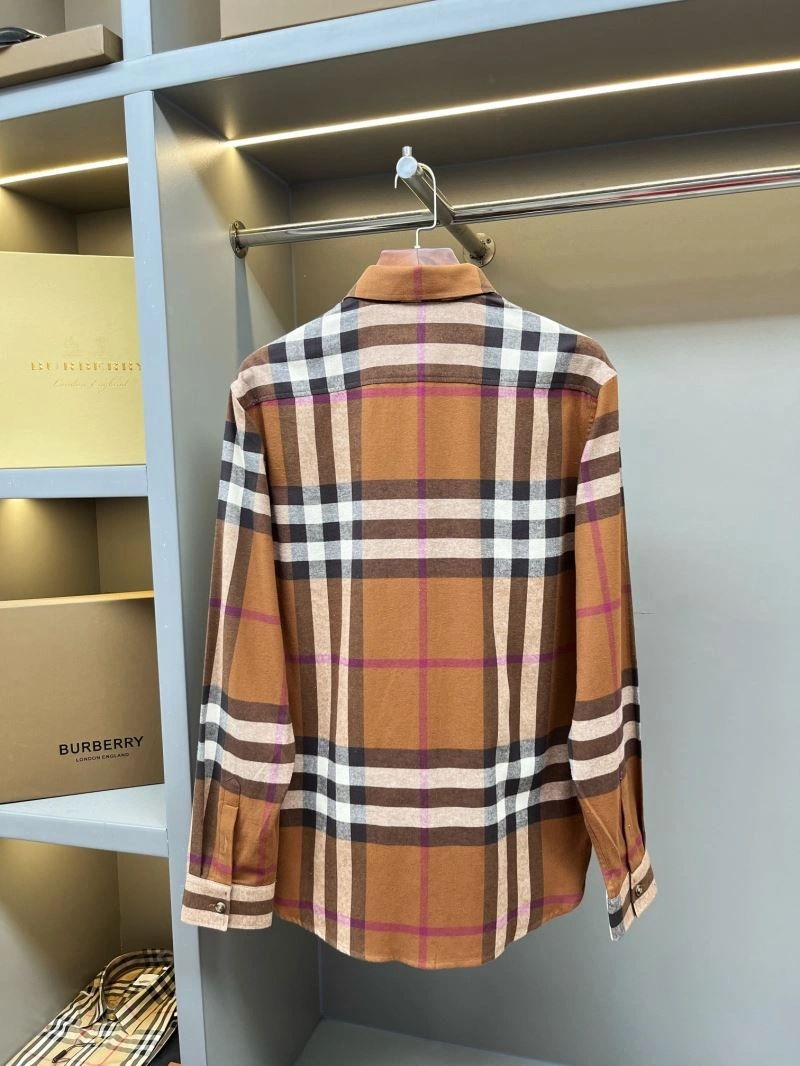Cozy Burberry Outwear 105533