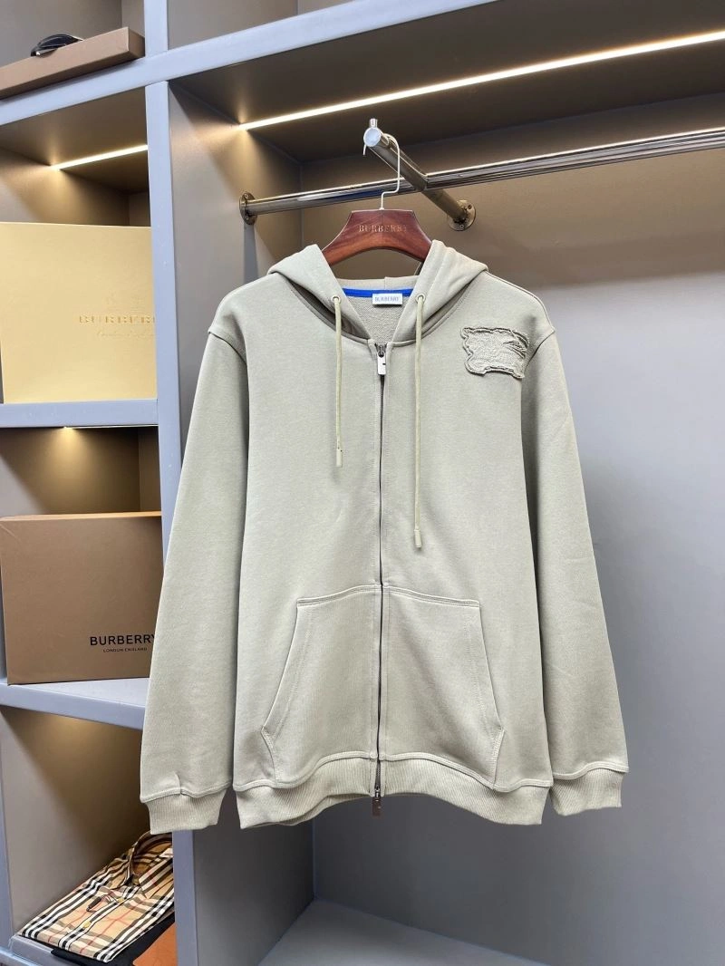Burberry Outwear StreetReady 105528