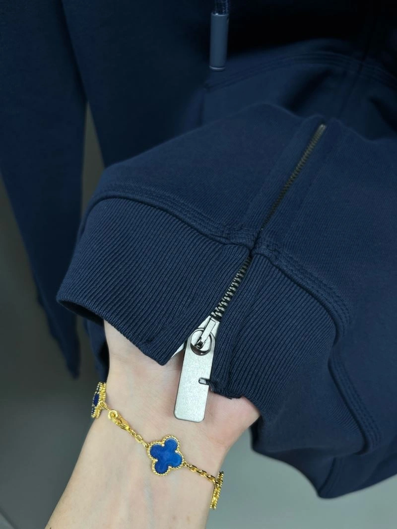 Unisex Burberry Outwear 105530