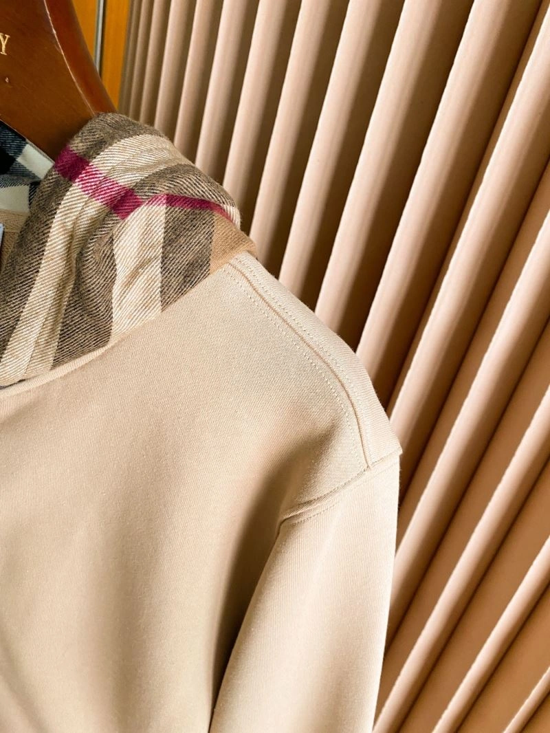 Burberry Outwear ZipUp 105563