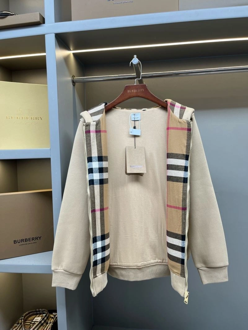 StreetReady Burberry Outwear 105525