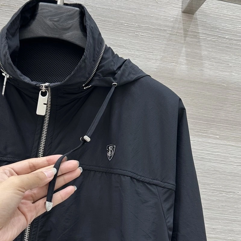 Classic Burberry Outwear 99202