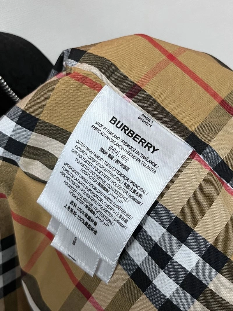 Burberry Outwear EasyMatch 102798
