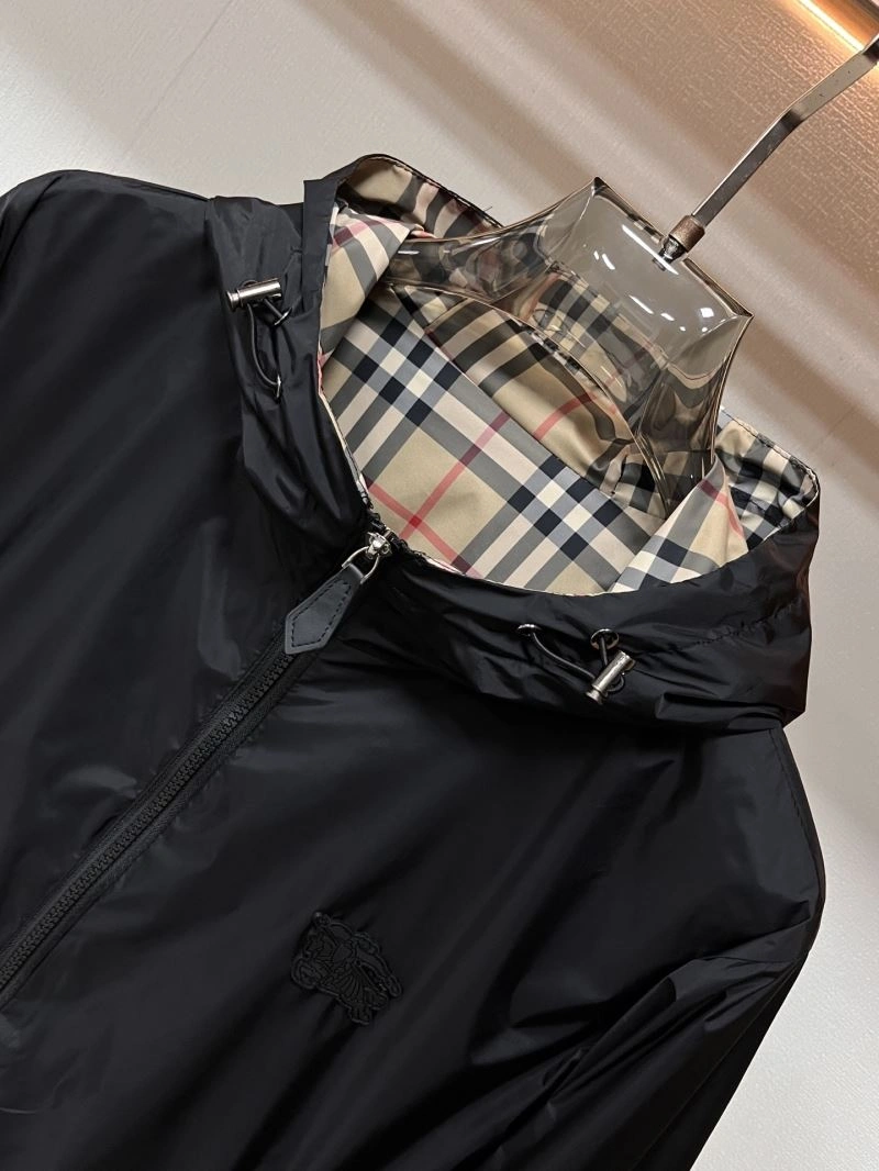 Burberry Outwear Classic 102773