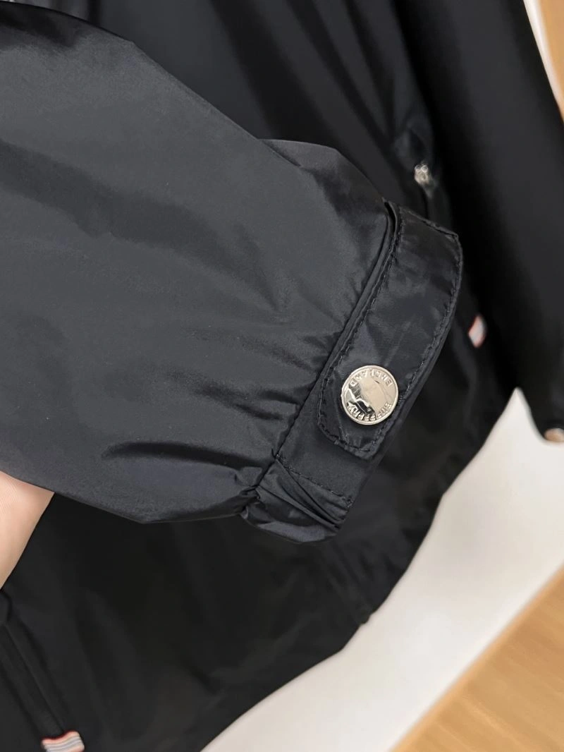Burberry Outwear Classic 102773
