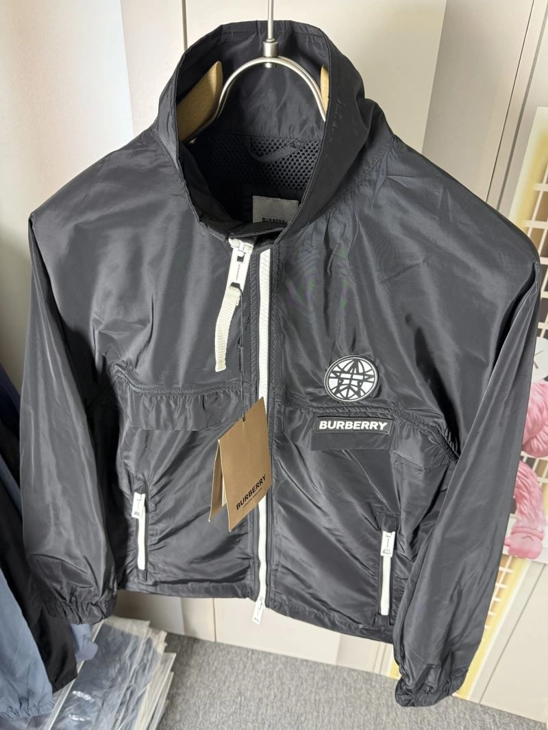Burberry Outwear OnTrend 102786