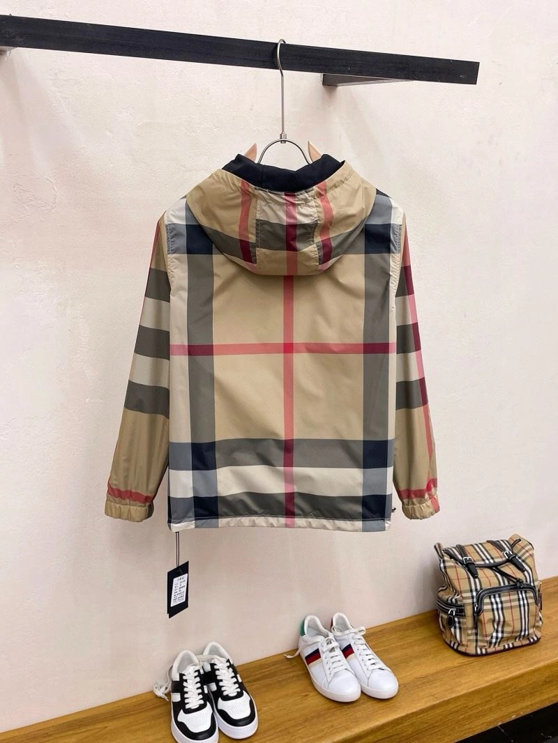Burberry Outwear Sustainable 102770