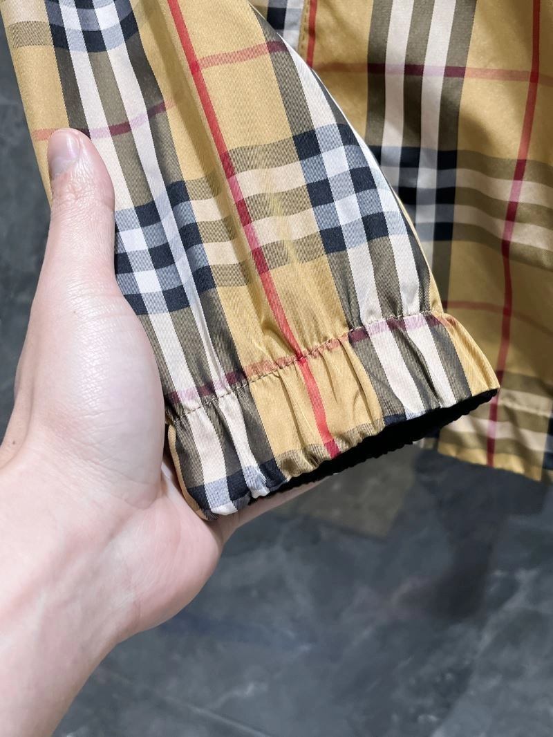 Burberry Outwear Minimalist 102783