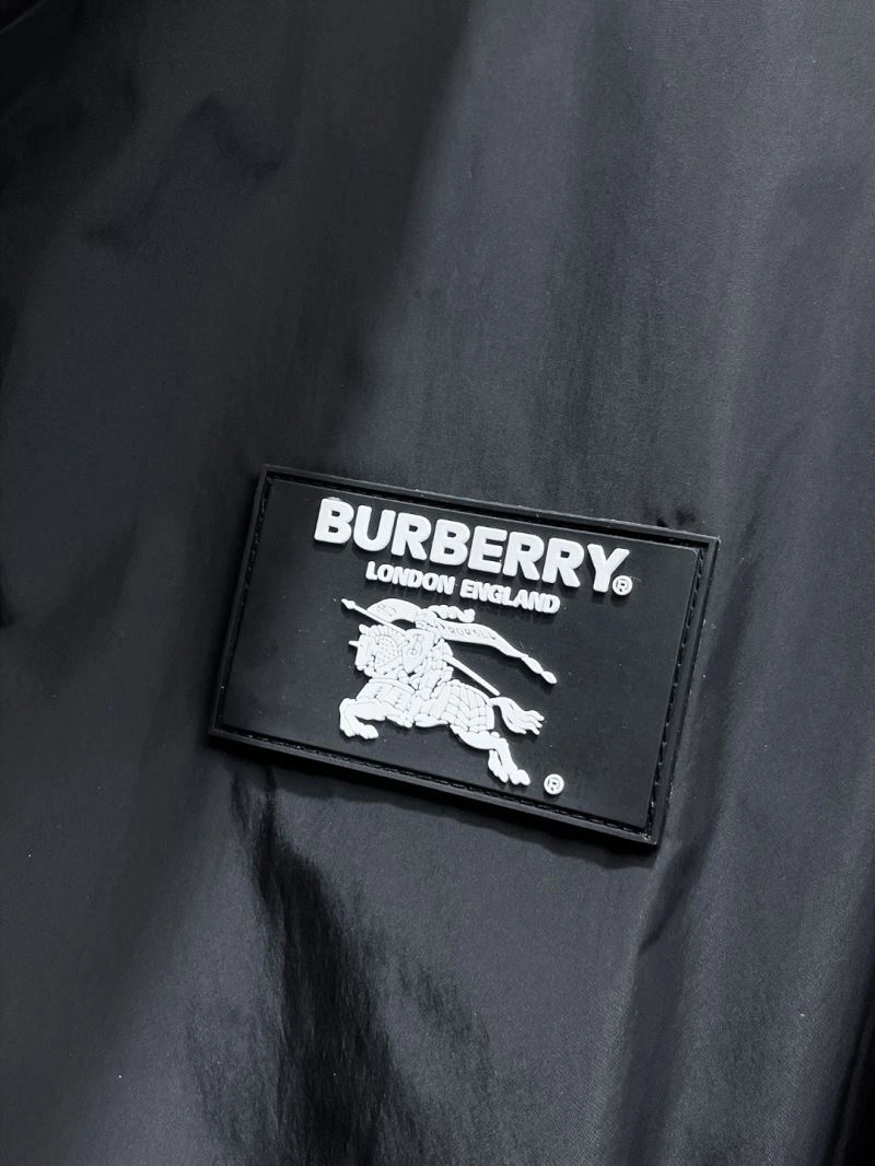 Burberry Outwear Minimalist 102783