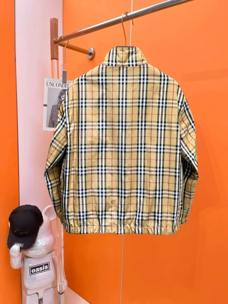 Burberry Outwear Minimalist 102783