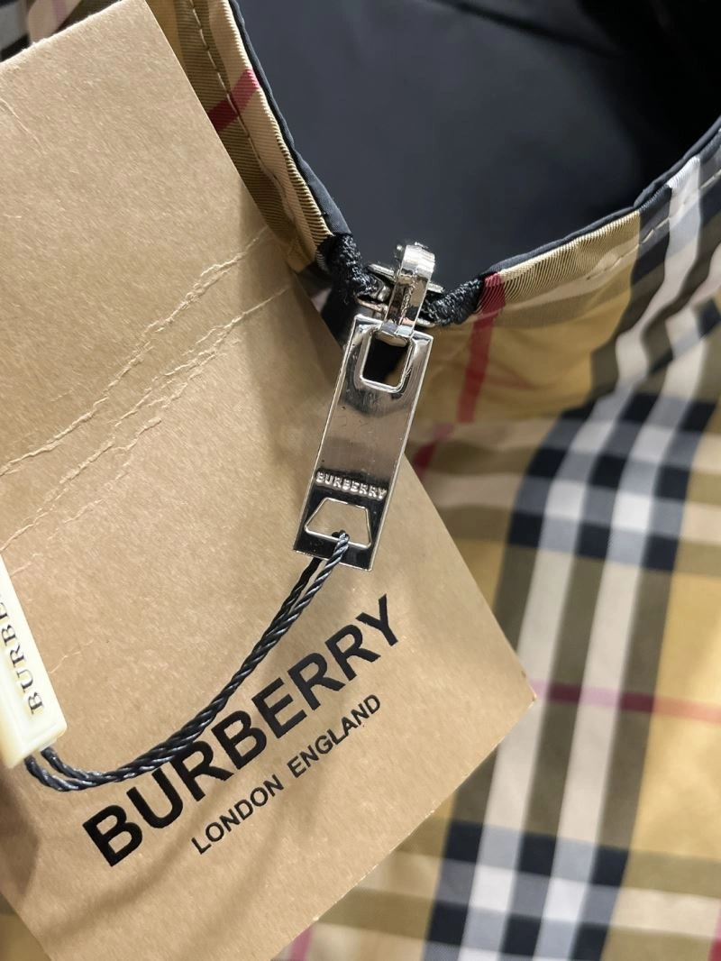 Burberry Outwear Minimalist 102783
