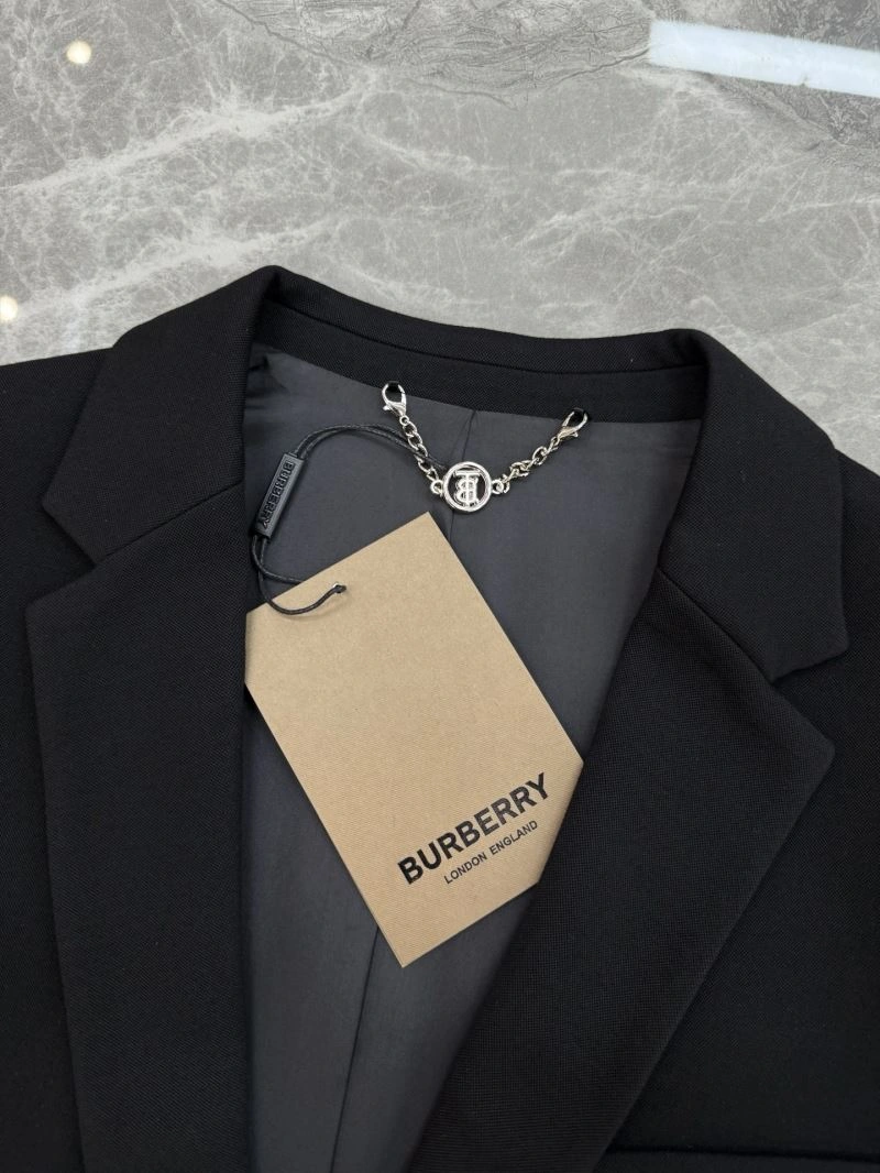 Burberry Outwear OnTrend 102768