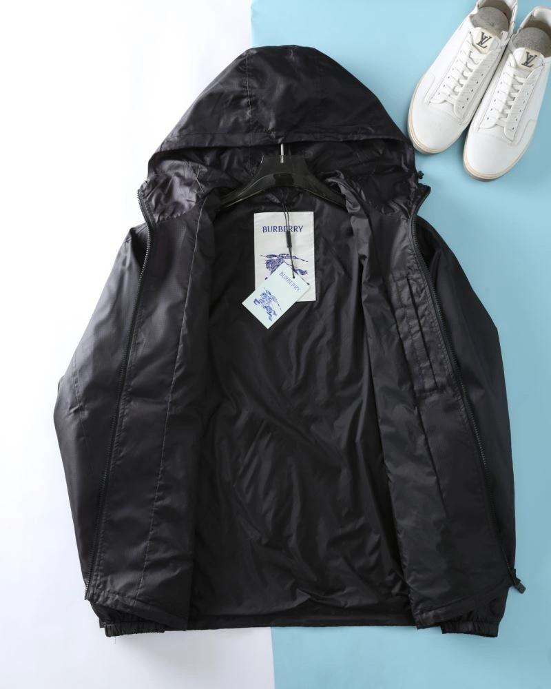 UrbanStyle Burberry Outwear 102761