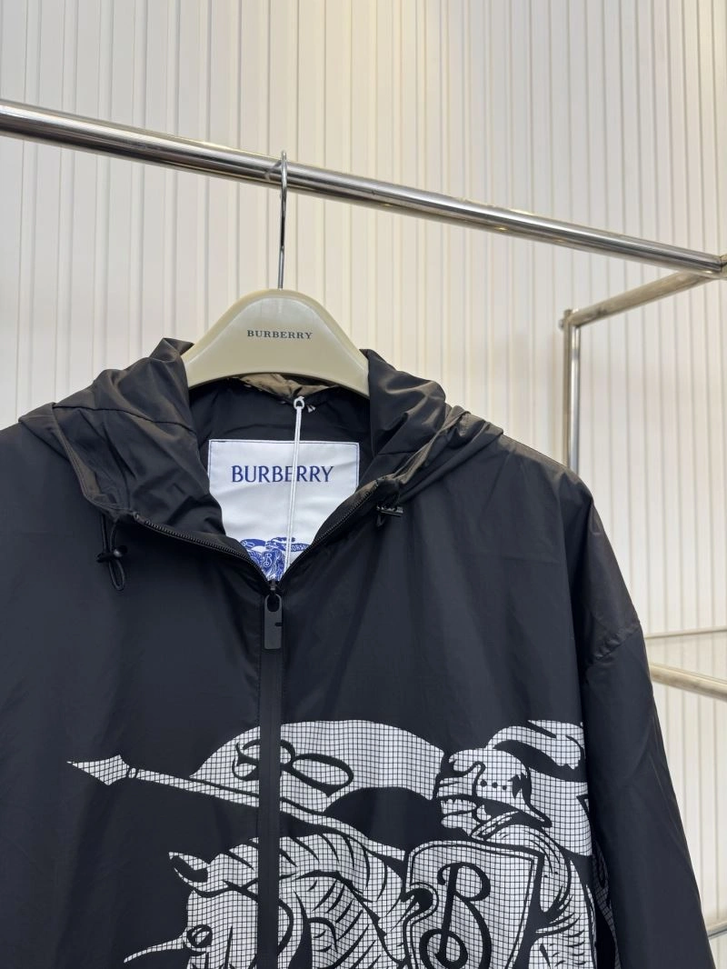 Burberry Outwear ZipUp 102758