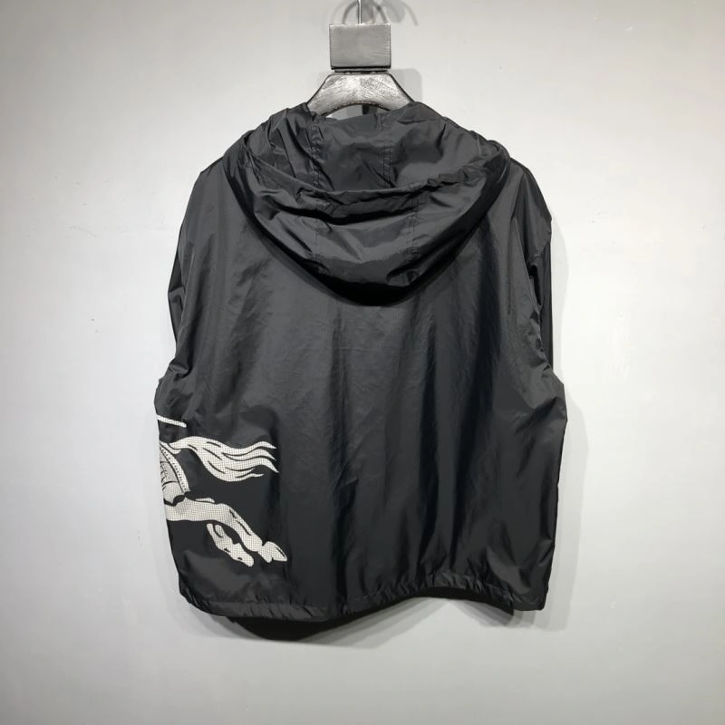 Burberry Outwear TimelessDesign 102755
