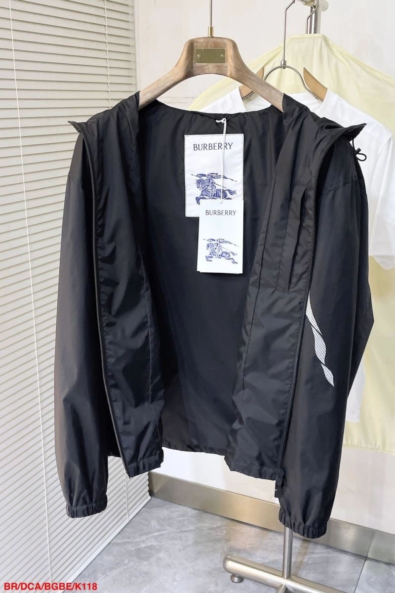RelaxedFit Burberry Outwear 102751