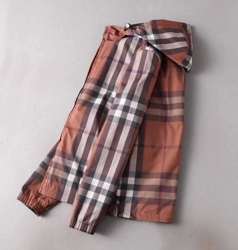 Burberry Outwear WaterResistant 102746