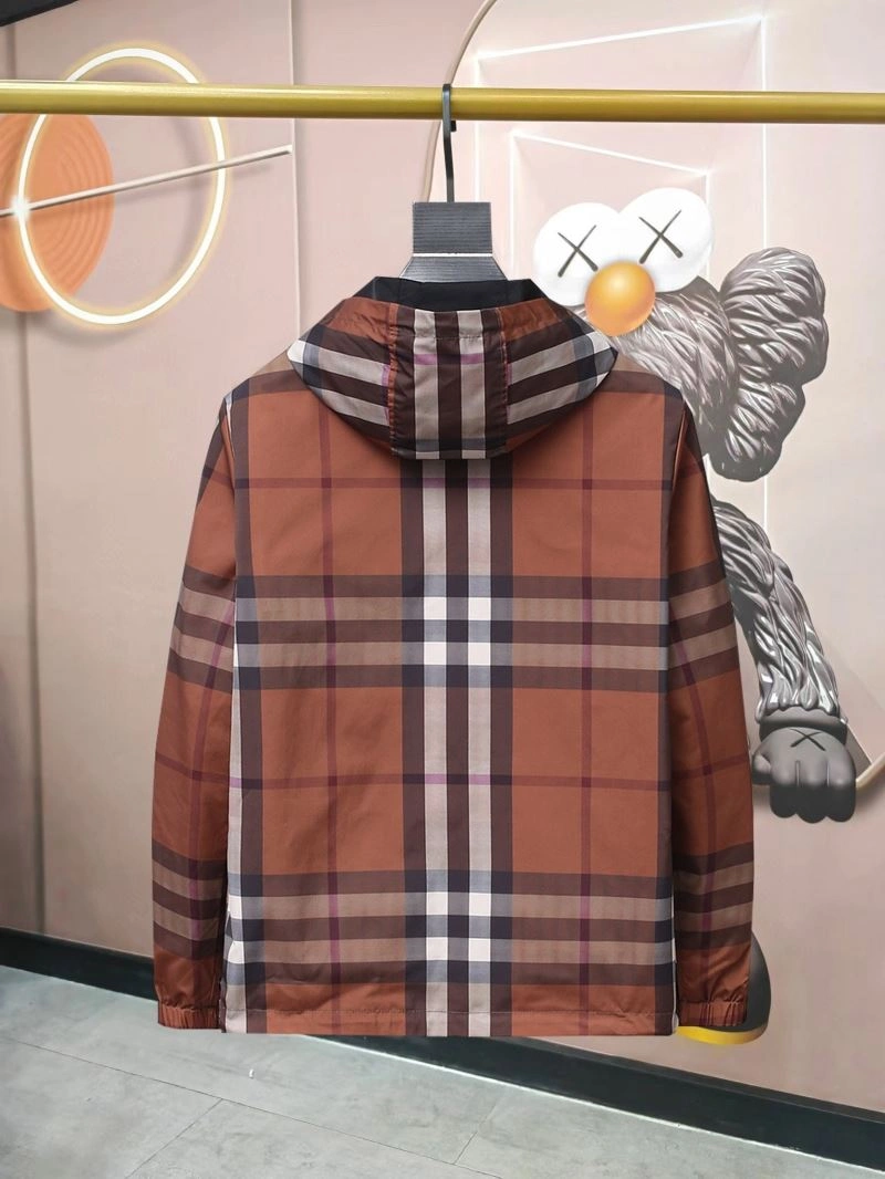 Burberry Outwear WaterResistant 102746