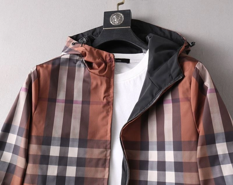 Burberry Outwear WaterResistant 102746