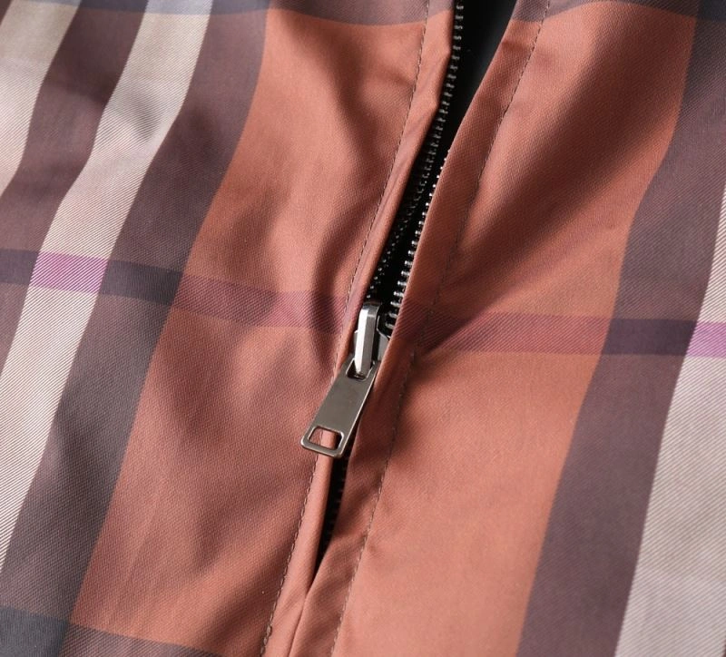 Burberry Outwear WaterResistant 102746
